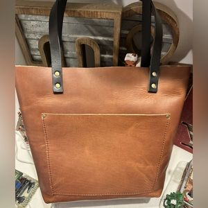 Portland Leather Goods English Tan Medium Classic Tote